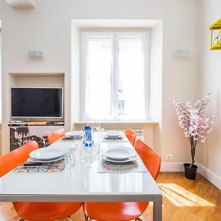Casa Matilde, Chic&charme A 2 Passi Da De Ferrari - Metro Per Acquario ג'נובה