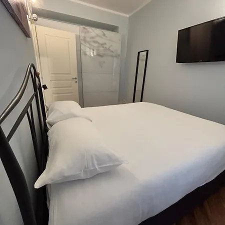 Casa Matilde, Chic&charme A 2 Passi Da De Ferrari - Metro Per Acquario דירה *