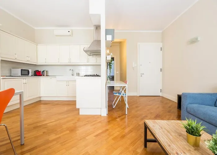 Casa Matilde, Chic&charme A 2 Passi Da De Ferrari - Metro Per Acquario Genova