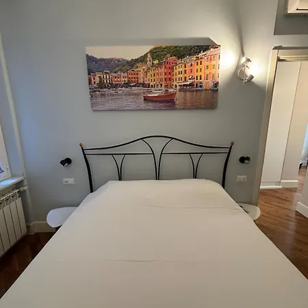 アパート Casa Matilde, Chic&charme A 2 Passi Da De Ferrari - Metro Per Acquario ジェノヴァ